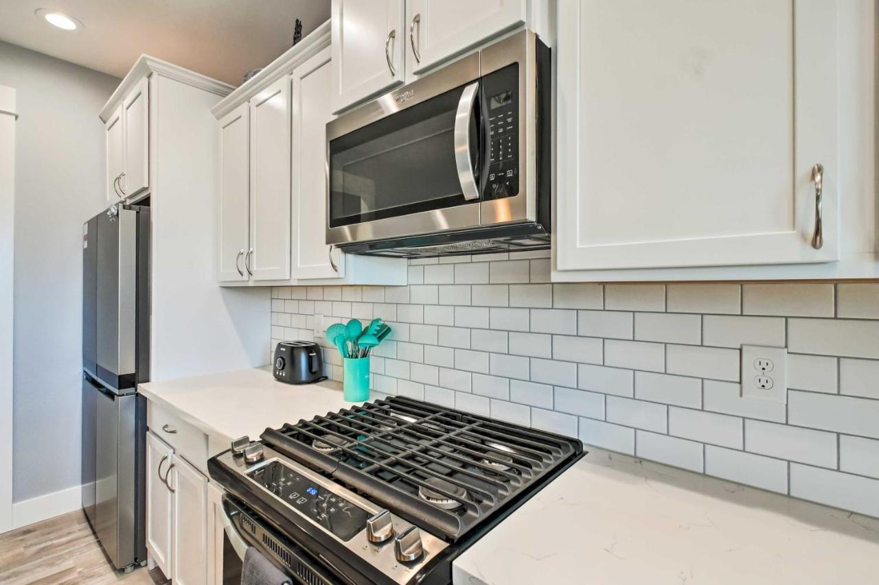 Ocean Shores Getaway With Fireplace And Hot Tub! Esterno foto