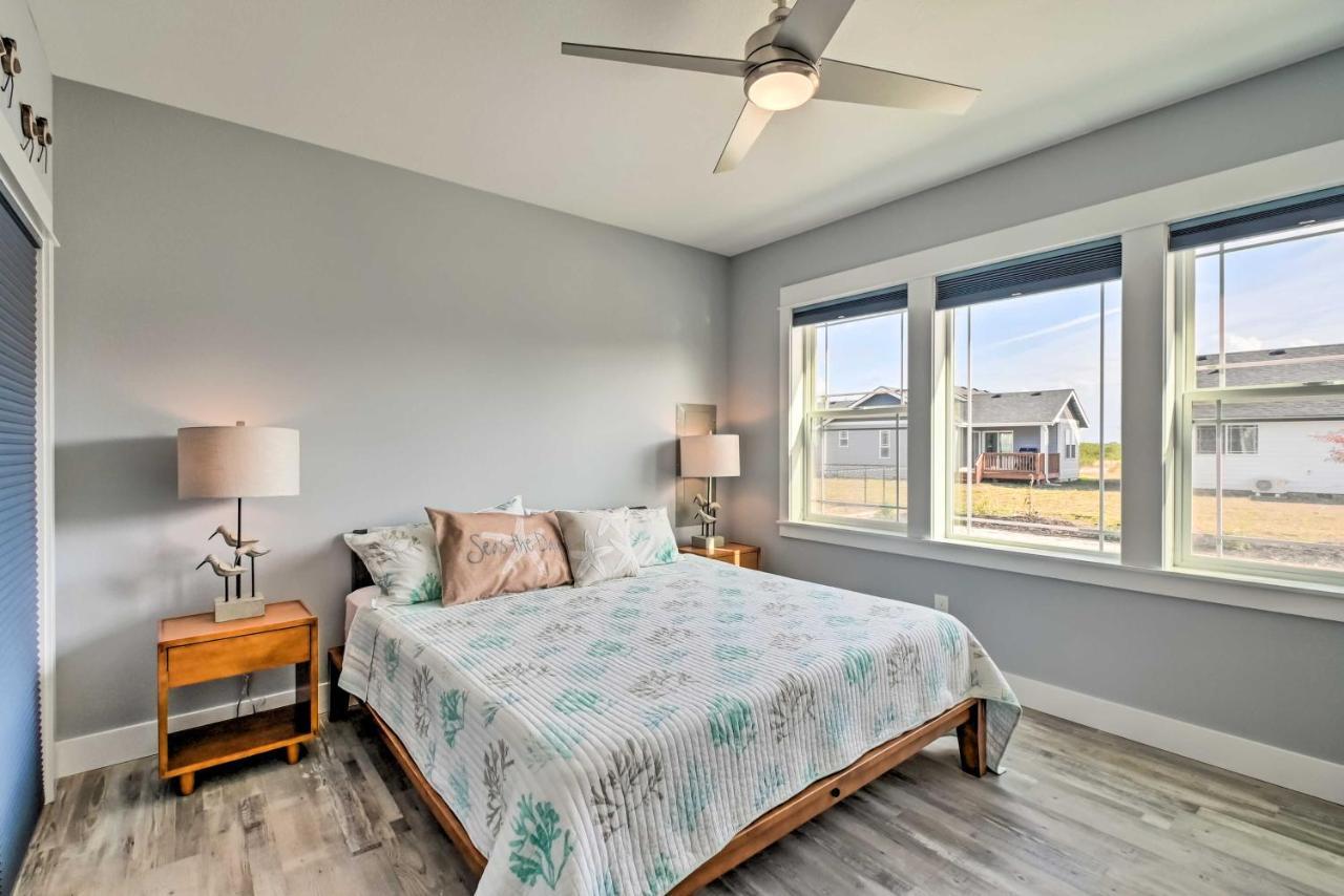 Ocean Shores Getaway With Fireplace And Hot Tub! Esterno foto
