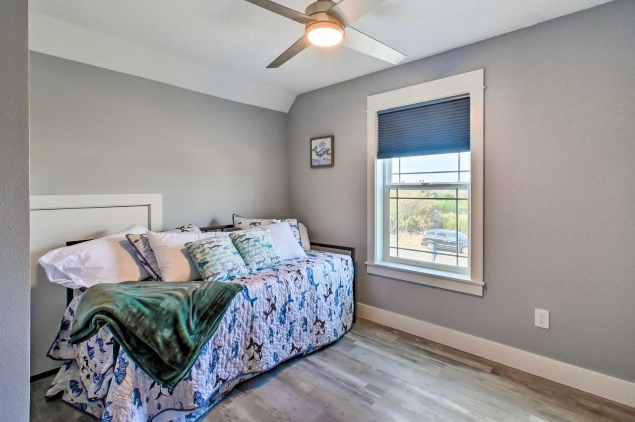 Ocean Shores Getaway With Fireplace And Hot Tub! Esterno foto
